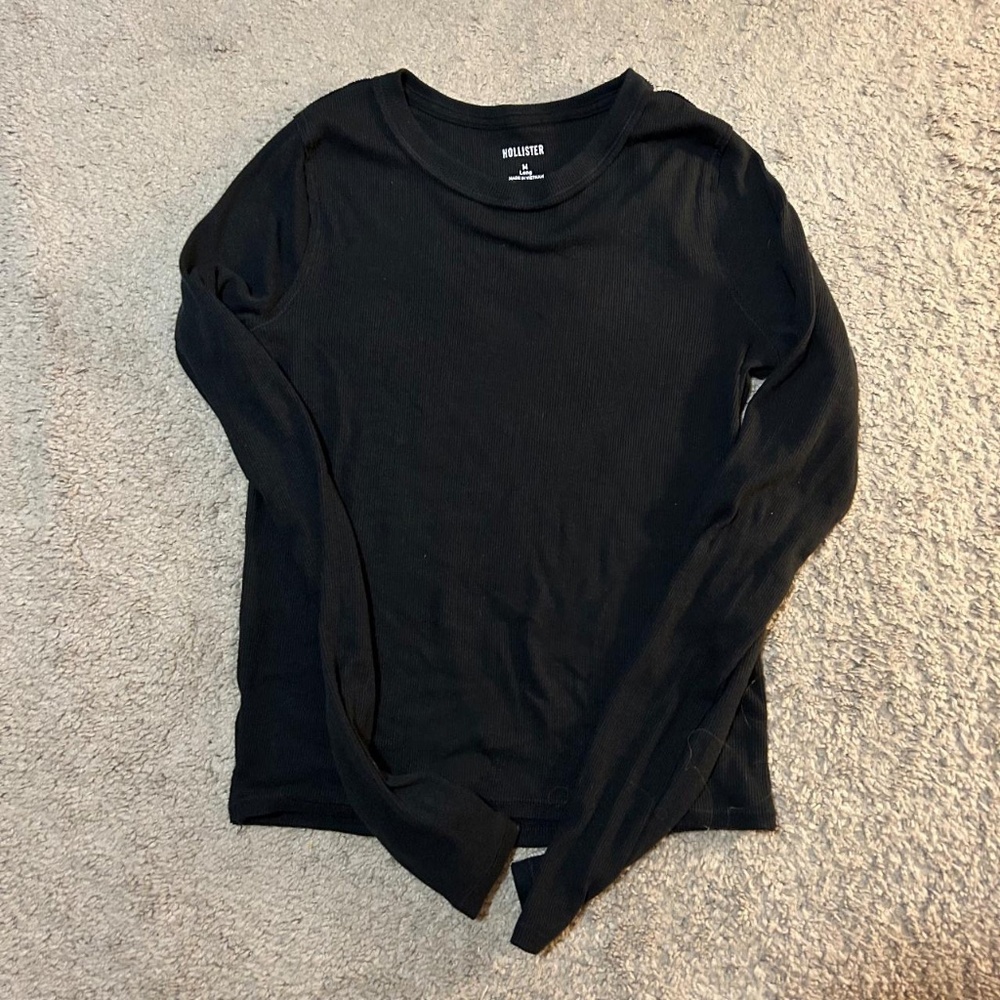 Hollister black ribbed long-sleeve top